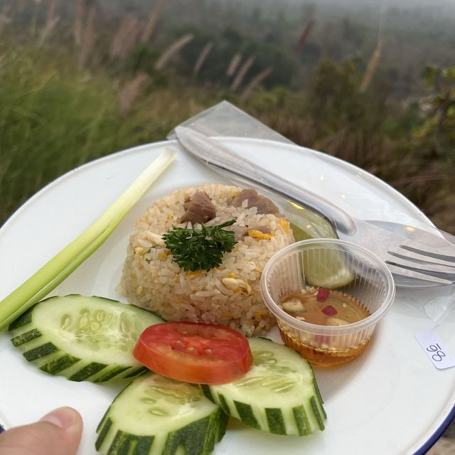 On the rock ปิ้งย่างวิวภูเขา