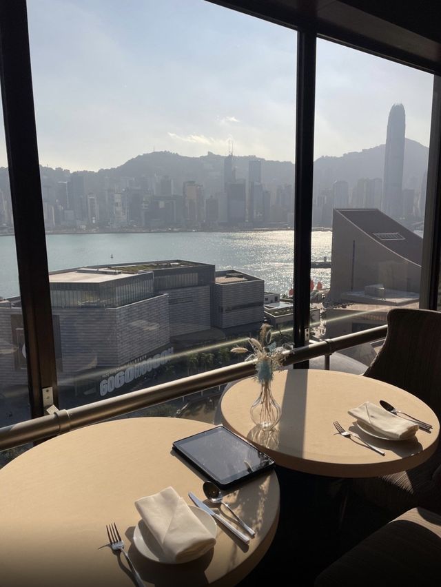 香港喜來登酒店 X APIVITA希臘「蜂」味下午茶