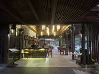 ห้องอาหารไทยในโรงแรมหรู เขาหลัก จ. พังงา 