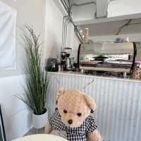 Good Mood Cafe & Milk Bar ร้านน่ารักย่านสายไหม