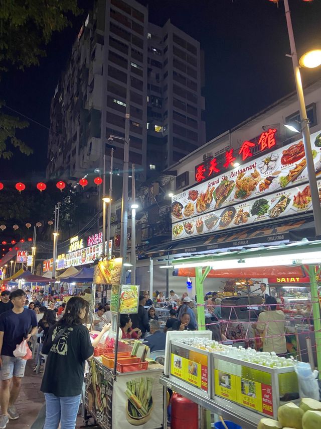 📍JALAN ALOR STREET FOOD 