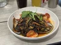 🍝 Gonna 共樂遊 食．旅．生活 (Gonnaeat京站店)：品嚐桃色義大利麵與美味牛排的好去處！🍖🥗