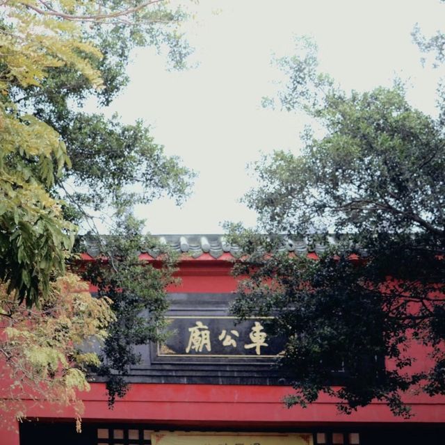 香港除了黃大仙 西據說這裡祈福也超靈! 香港除了黃大仙 西據說這裡祈福也超靈!