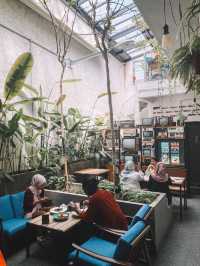 Cafe Hunting | Vintage Cafe in PJ! 