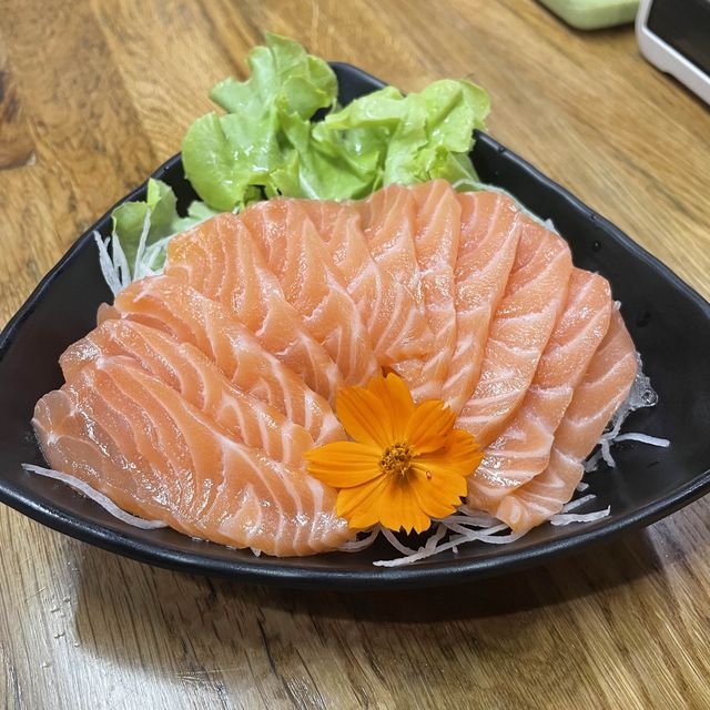 รีวิว - อรทัยซูชิวังหลัง 🍣