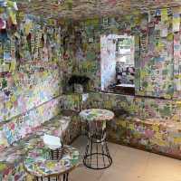 【ハノイ】沢山のカラフルな付箋に囲まれて過ごす🌈新感覚cafe☕️