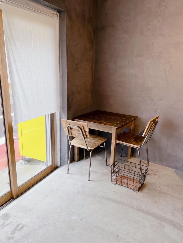 【福岡カフェ】無機質で魅力的な福岡のカフェ☕️ 【福岡カフェ】無機質で魅力的な福岡のカフェ☕️