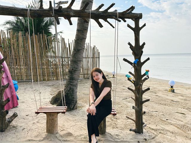 ที่พักพลูวิลล่าเปิดใหม่ ย่านหาดแหลมสิงห์ 🏝️