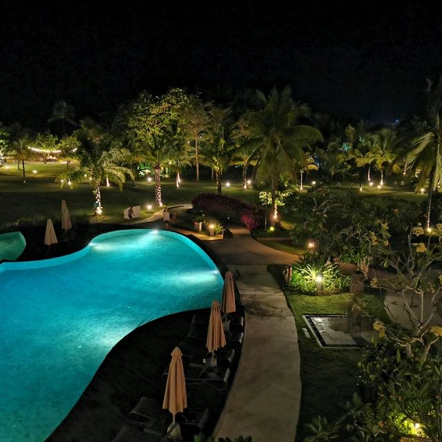 Enjoy the lux and tranquility of Bali in Nusa Dua beach