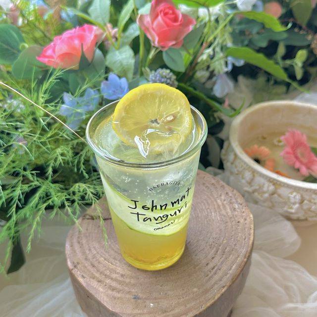 꽃욕조 포토존이 있는 대구 감성카페  🌼🍃🌸