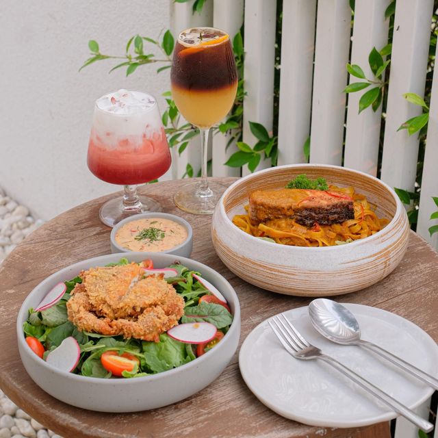 Churn Buttery คาเฟ่ลาดกระบัง