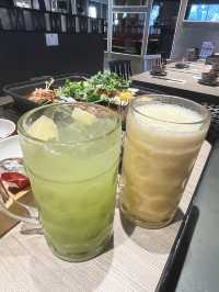 尖沙咀海景chill住食酸菜魚