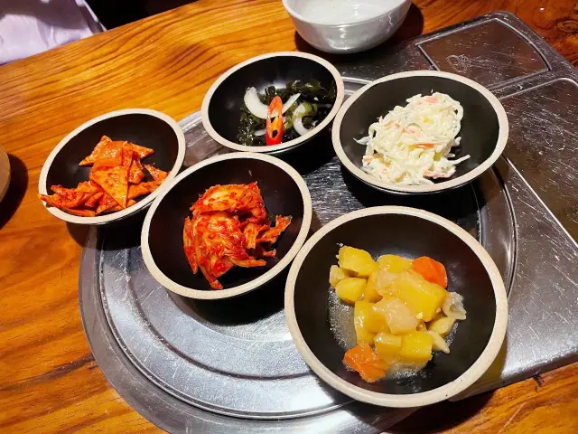 Free Korean side dishes