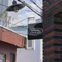 【釜山隱藏寶藏】Dip Slow Coffeebar：高品質咖啡，舒適環境，適合咖啡愛好者和甜點迷
