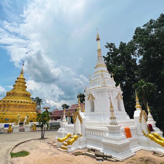 วัดพระธาตุศรีจอมทอง