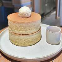 罪悪感なし？！分厚さ過去一ホットケーキ♡