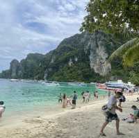 Phi phi island 