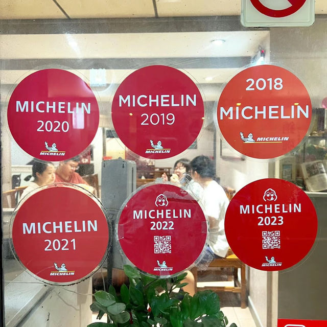 臺北老牌牛肉麵店陽明堂：傳統品質，口感豐富