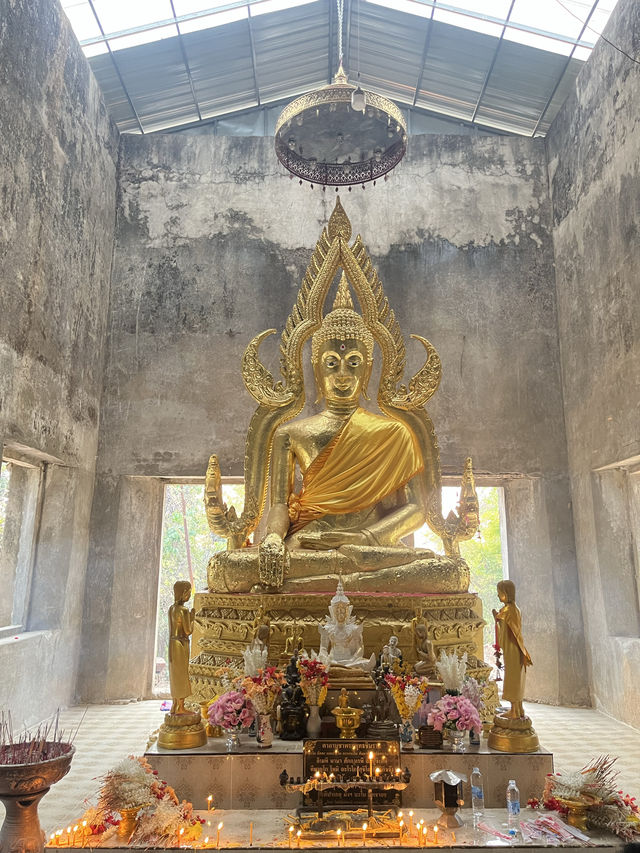 ล่องเรือชม วัดกลางน้ำ เมืองบาดาล สังขละบุรี