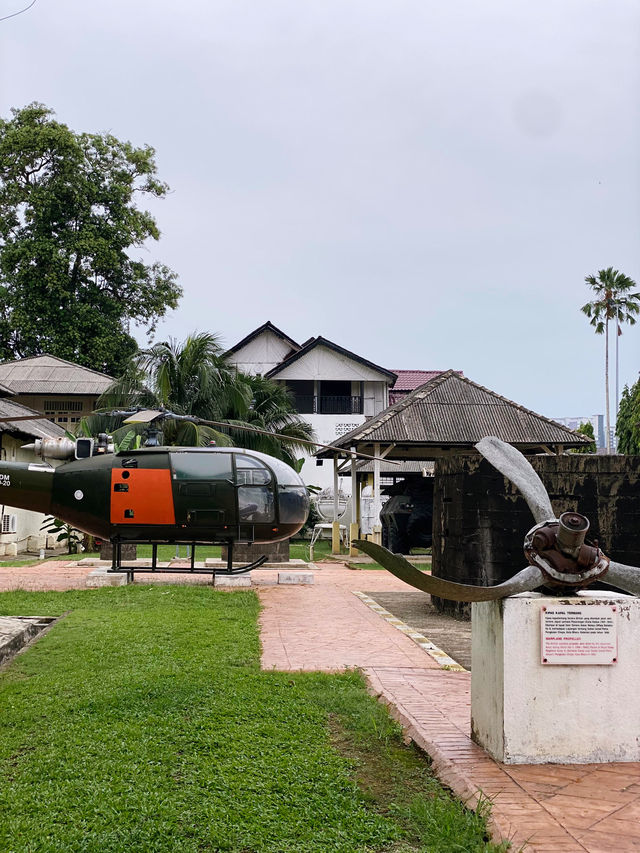 The World War II Memorial: Kerapu Bank