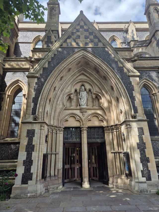 ⛪️무료로 구경 가능한 사우스워크 대성당⛪️