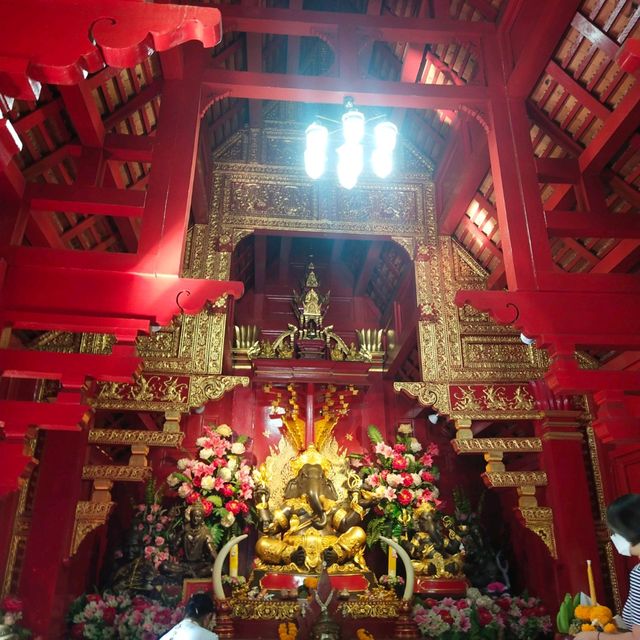 ไหว้องค์พระพิฆเนศ ณ วัดป่าแดด