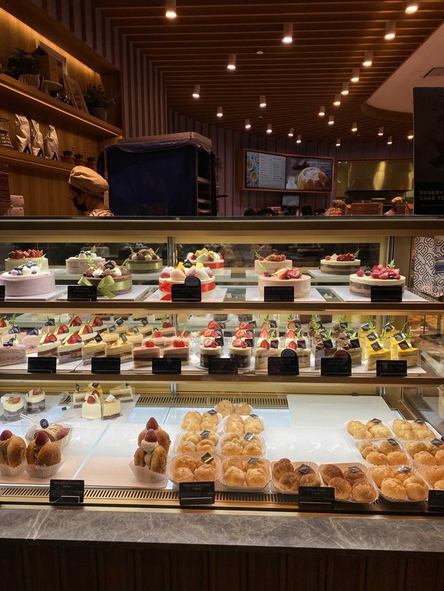 Exquisite Tea Time at Paris Baguette 🇲🇾