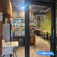台南-融入歐陸技法的創意台式麵攤：吃麵吧