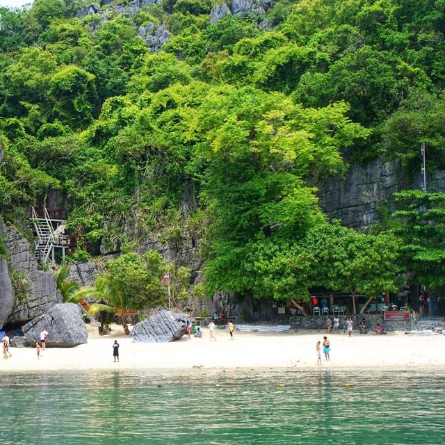 เกาะที่สวยที่สุดแห่งหนึ่งในทะเลอ่าวไทย