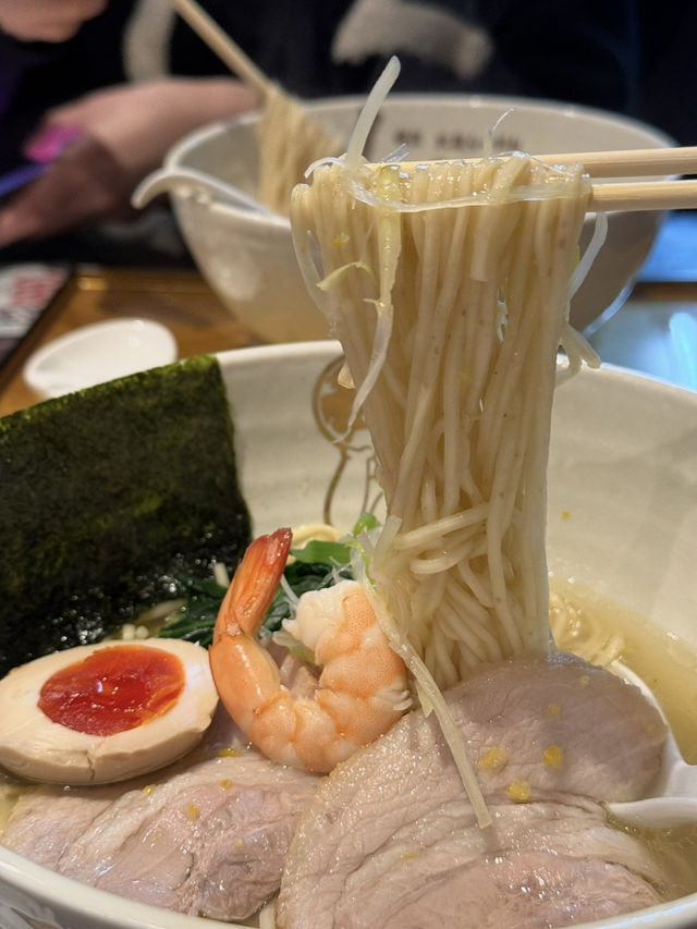【大阪/堺東】ミネラルたっぷりの塩を使ったしおらーめん