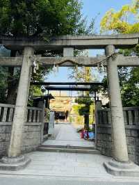 【大阪府:難波】大阪観光で一度は行ってほしい難波八阪神社！