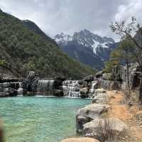 พาชม Blue moon valley หุบเขาพระจันทร์สีน้ำเงิน
