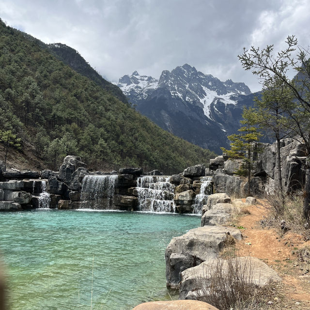 พาชม Blue moon valley หุบเขาพระจันทร์สีน้ำเงิน