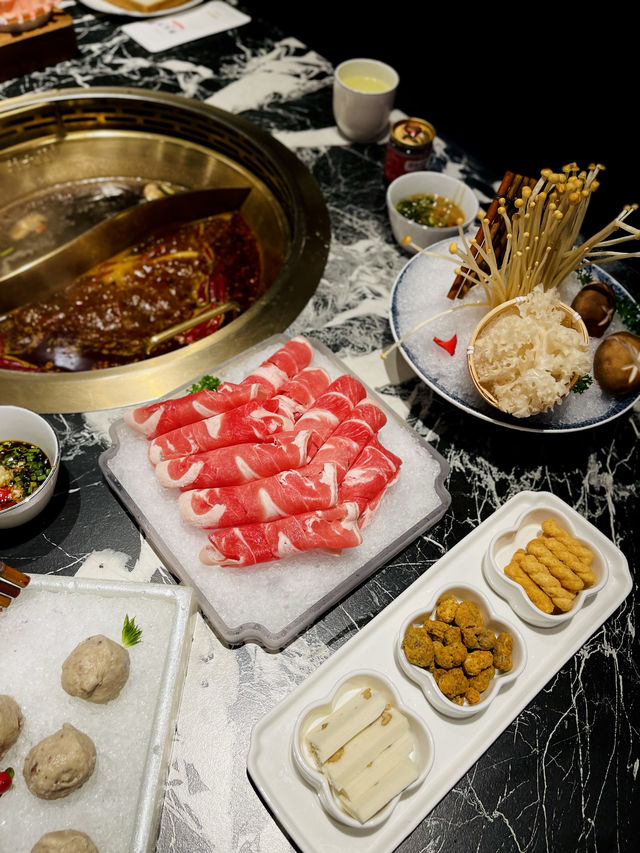 香港火鍋宴請天花板【朝天門】火鍋新體驗😍🥢