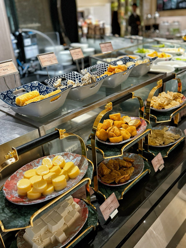{自助餐呈現·港式火鍋盛宴｝