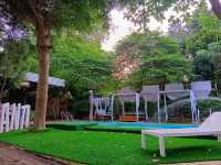 ดิ แอนธีค ริเวอร์ไซด์ The Antique Riverside