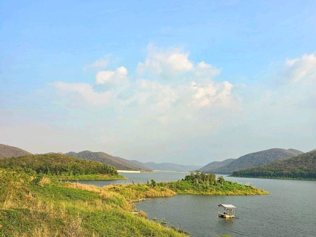 อ่างเก็บน้ำหมวกเหล็ก สระบุรี 