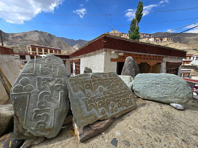 Lama yuru Gompa in Leh Ladakh🇮🇳🏔️