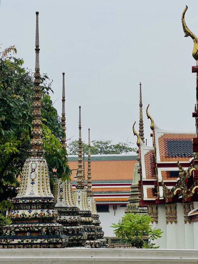 กราบพระนอน ณ วัดโพธิ์ 🙏🙏