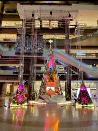 大阪観光🥰🎄大阪のクリスマスツリーはここ🎄🥹✨あ