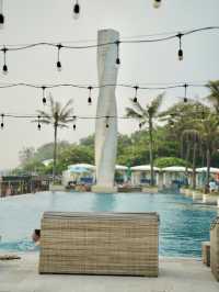 峇里 | canggu坐落沙灘旁酒店 超大個infinity pool!