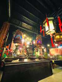 香港観光🇭🇰 香港最古の寺院「文武廟」🏛️