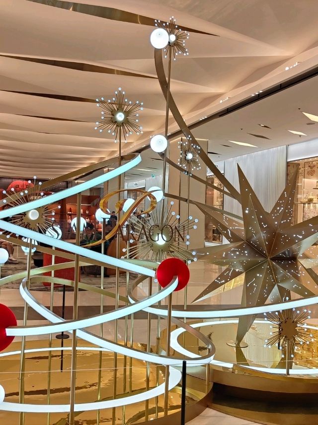 ต้นคริสต์มาส Cartier x Siam paragon 