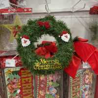 Christmas Spirit Meets DIY Creativity!