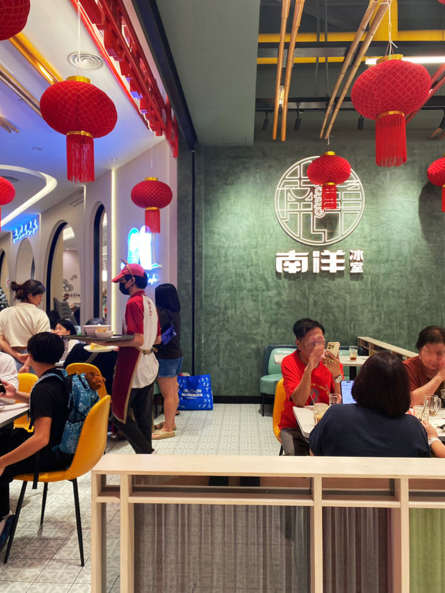 New year vibe in Nanyang Cafe 🧧🎊🎍