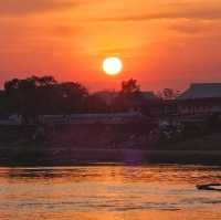 ชมพระอาทิตย์ตกดินที่ "พาสาน"