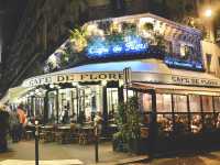 A Classic Parisian Morning at Café de Flore☕️