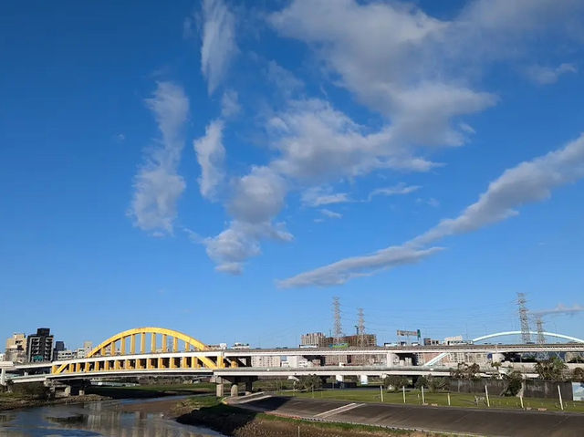 情人節好去處❤️松山彩虹橋 🌈❤️