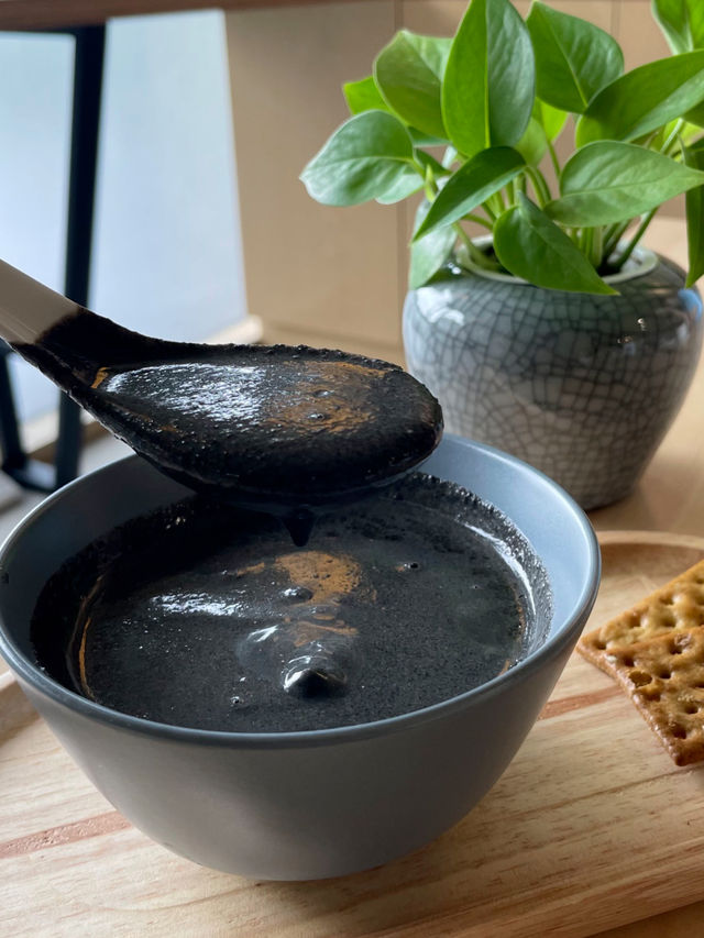 A Mindful Escape in Yishun: Tea, Nature, and a Moment of Stillness