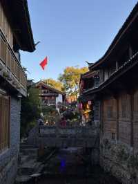 A Magical Trip to Lijiang Old Town – What to Eat & Where to Go! 🏔️🏡✨
